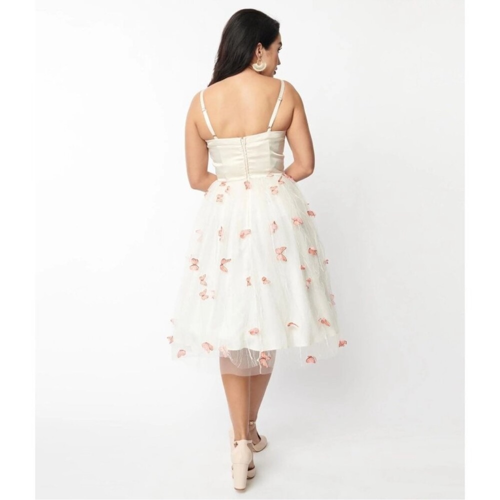 New with tags Unique Vintage butterfly Bertie Swing Dress - Picture 3 of 9